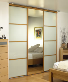 Wardrobe with beech wood frame and white glass doors